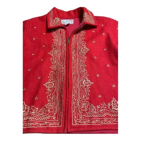 Vintage New Direction Red and Gold embroidered Blazer size S made in India - Picture 6 of 9